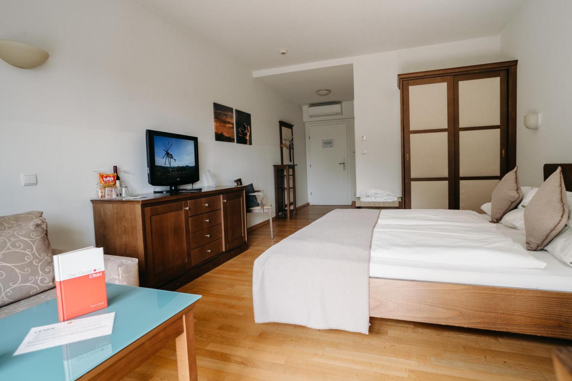 Hotel Staribacher Suedsteiermark Leibnitz Exteriör bild